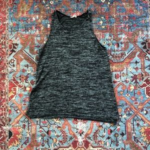 Aritzia Wilfred Free tank